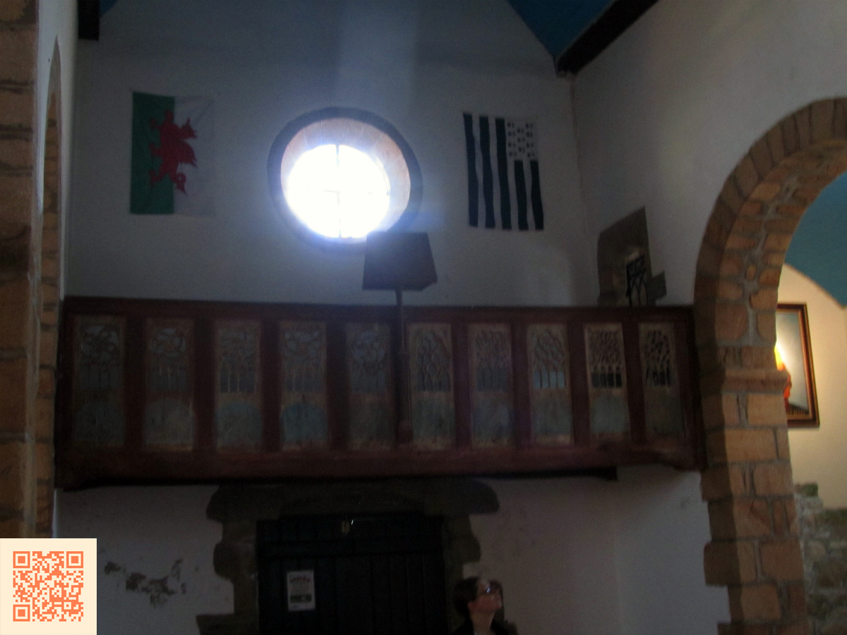 Tribune de la chapelle